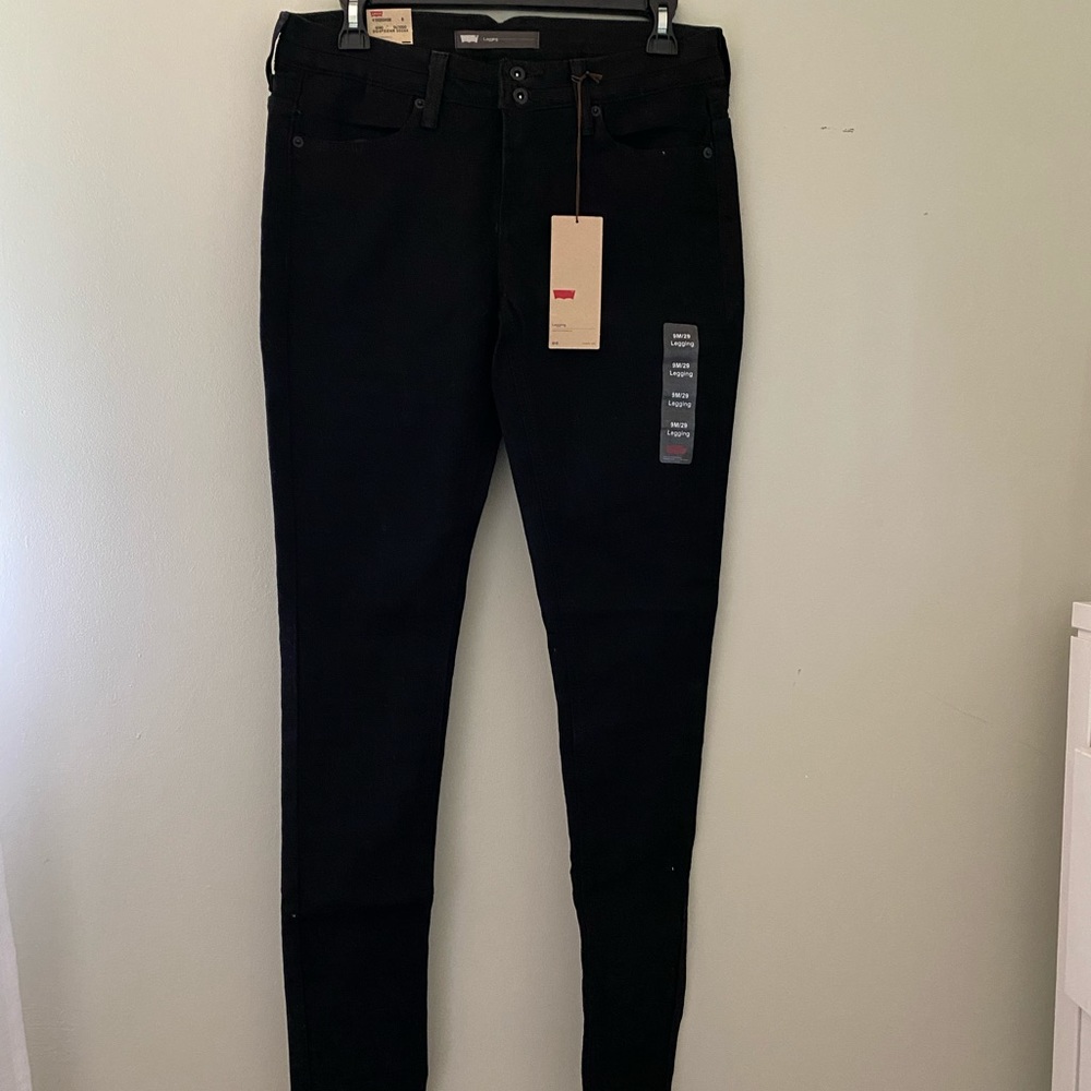 NWT Levi’s skinny jeans, black, size 29